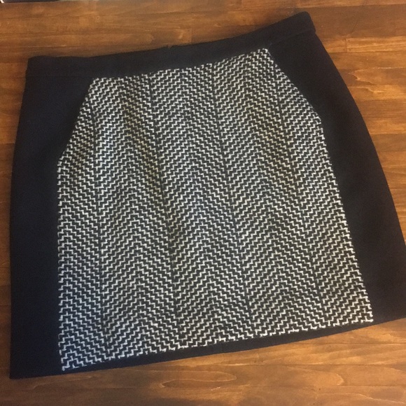 J crew mini skirt - Picture 1 of 6
